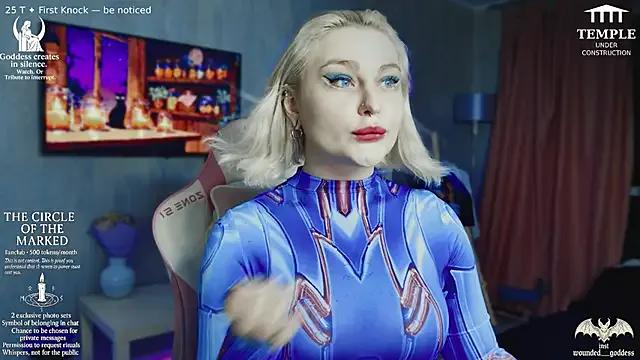 Wounded_Goddess_ on StripChat