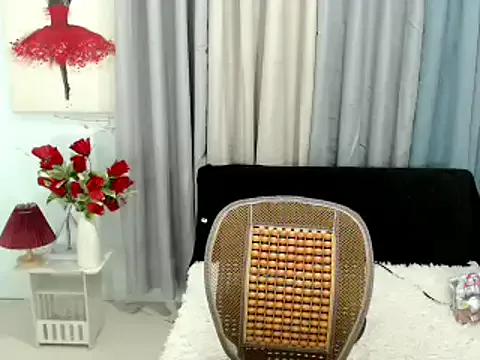 xAsianTOPModelx on StripChat