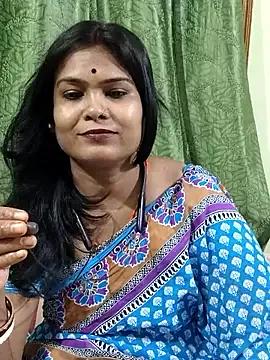 yoursweety09 on StripChat