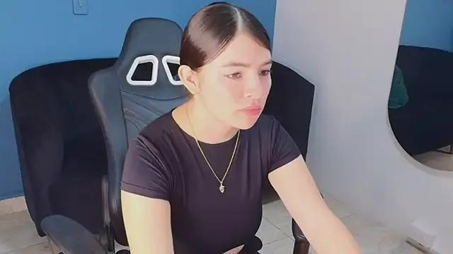 Zamira_Taylor on StripChat