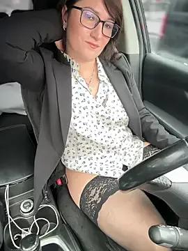 ZhenjaPoledance on StripChat