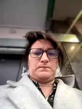 ZhenjaPoledance — Show tits