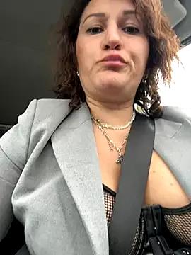 ZhenjaPoledance on StripChat