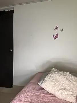 zoe_storm on StripChat