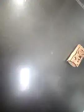 Zoe_Sweett18 — Naked + masturbation