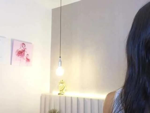 Aida-Moreno on BongaCams 