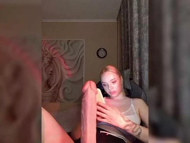 AsyaMi on BongaCams 