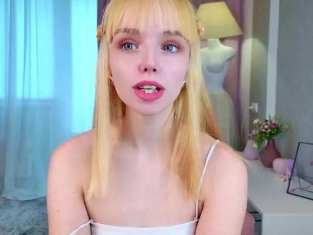b4by-lol1 on BongaCams 