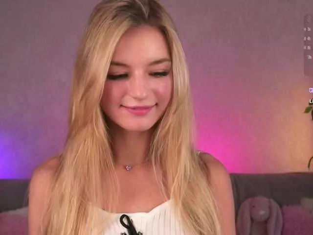 ilittleheara on BongaCams 