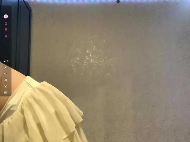 KarolineZarro's avatar