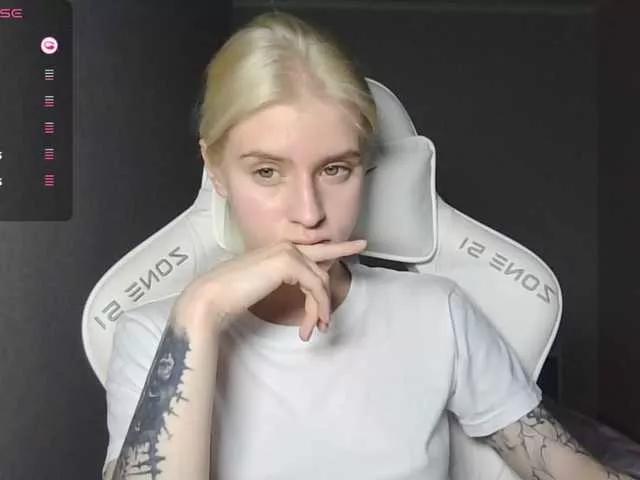 kissesliza on BongaCams 
