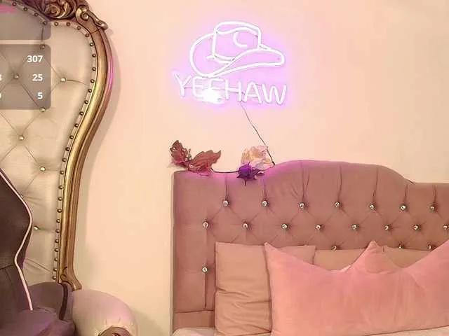 KISSI-TAY on BongaCams 