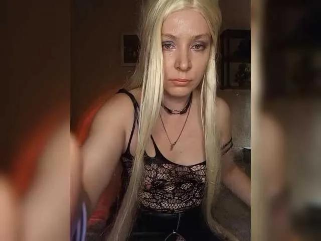 Lara551 on BongaCams 