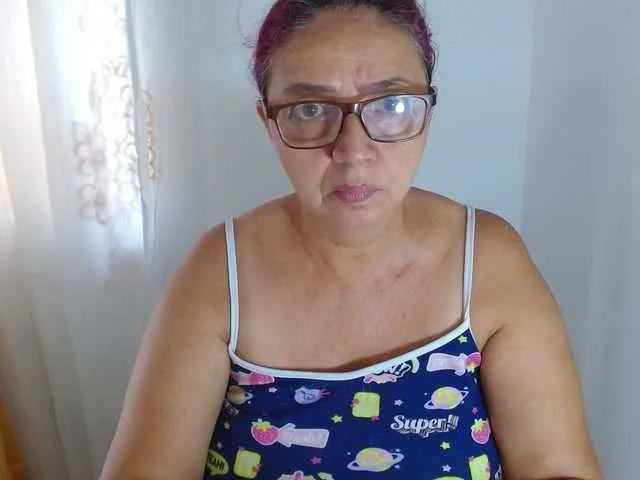 LorenaTits's avatar