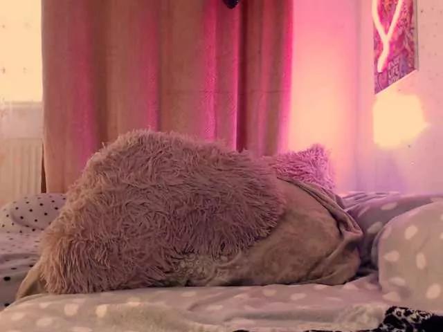 Mayabigtitss on BongaCams 
