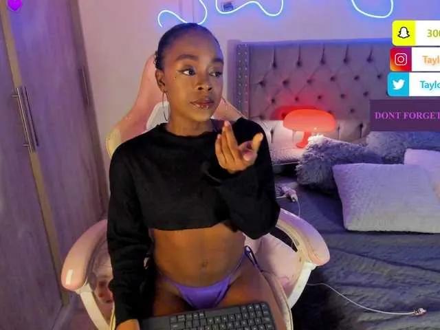 Miss-west on BongaCams 