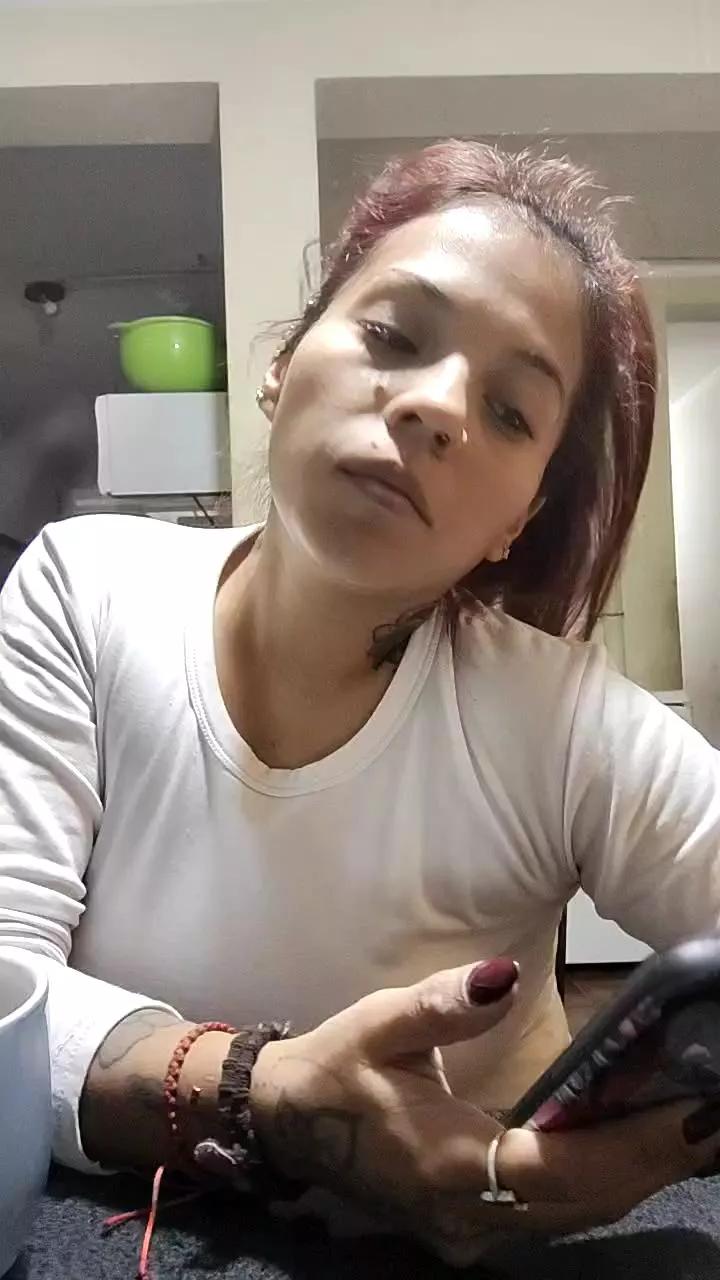 Riirii93 on Cam4 