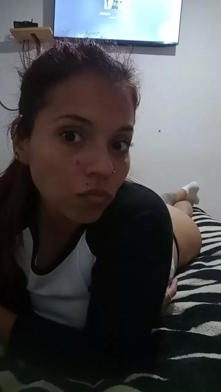 Riirii93 on Cam4 