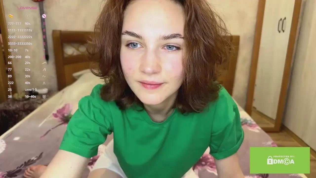 RoslynAngviano's avatar
