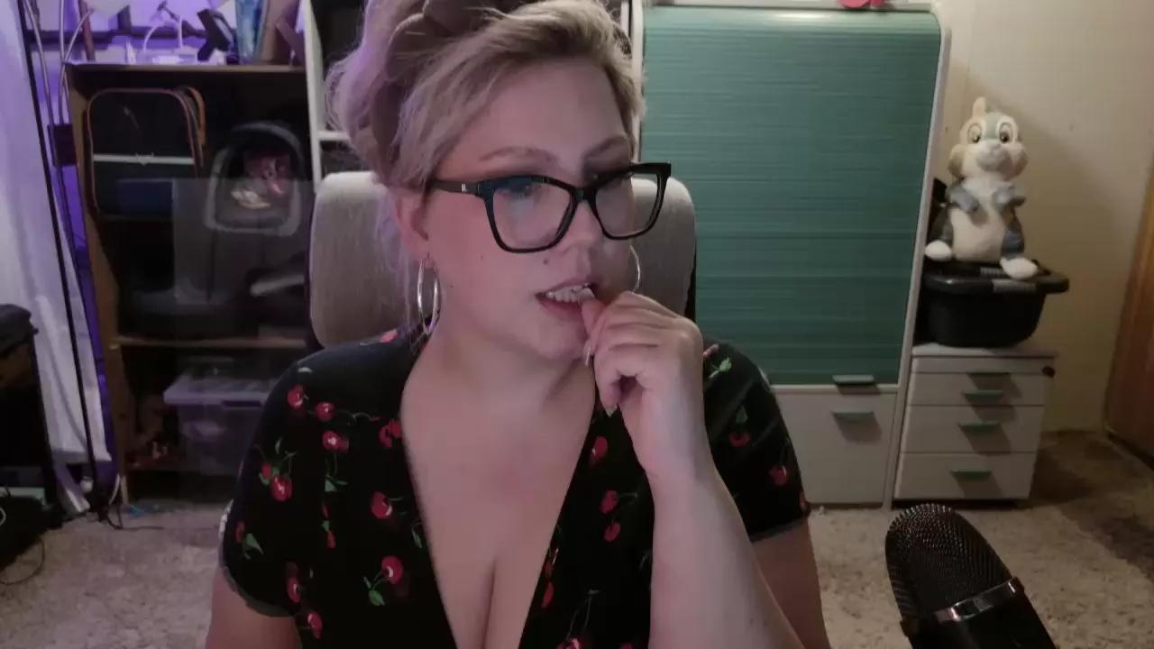 SensualMinx on Cam4 