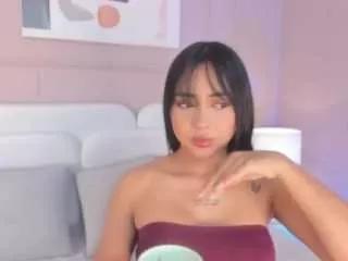 maddy-brooks on CamSoda 