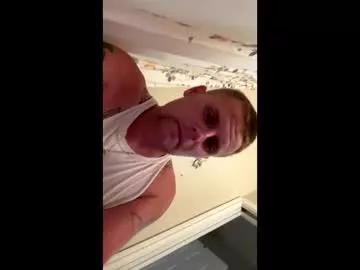 22bigelo2316 on Chaturbate 