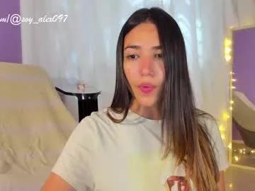 _alliex_ on Chaturbate 