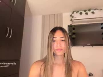 _alliex_ on Chaturbate 