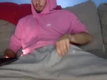 _centaur_007 — who likes big dick? make me cum everywhere #hung #fit [1500 tokens remaining]