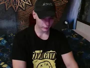 _happydayleon_ — lets have some fun  #muscle #bigcock  #master #goth #findom [999 tokens remaining]