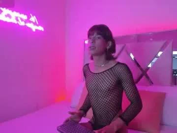 aaron_blaake — show Oil in my body #femboy #anal #new #latino #trans