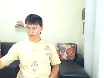 aaxell18 on Chaturbate