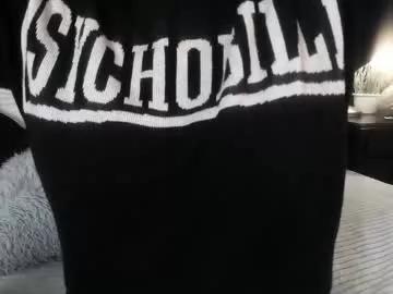 adeelinee on Chaturbate 
