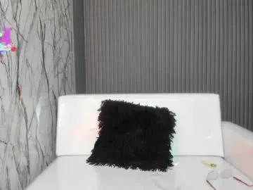 agatha_foxy1 — GOAL: Show panties [17 tokens remaining] Welcome to my room! #strapon #party #sensual  #sexy #smoking