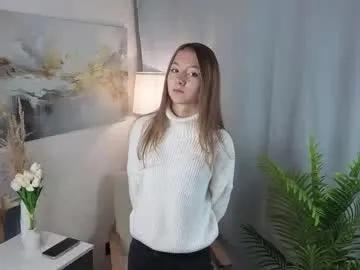 alaynaschoville — Goal: Let's take off my sweater!  Hello I'm Lola, it's my 2nd day here #new #18 #shy #teen #petite [195 tokens remaining]