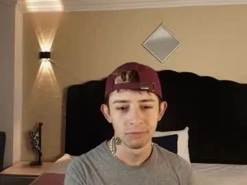 alecadrews_'s avatar