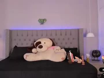 anne_cox_ on Chaturbate 