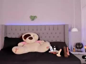 anne_cox_ on Chaturbate 