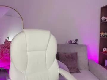 anny1__ on Chaturbate 