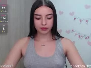 aratna_coluccii on Chaturbate 