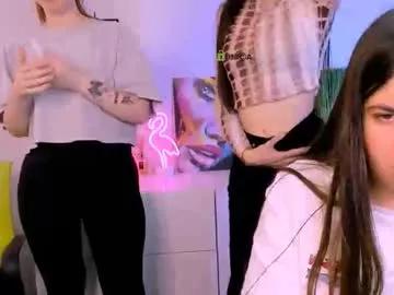 ariella_ley on Chaturbate