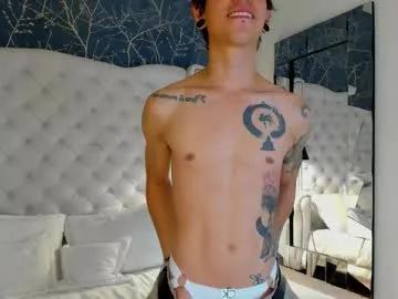 arthurkross on Chaturbate