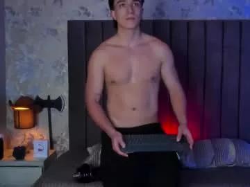 aslanfox1 on Chaturbate 