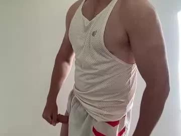 aussiemuscledad on Chaturbate 
