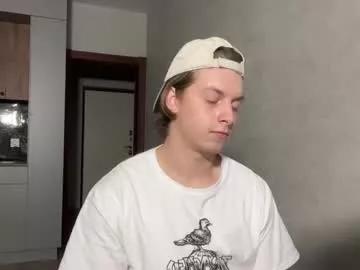 axaxax0axax on Chaturbate 