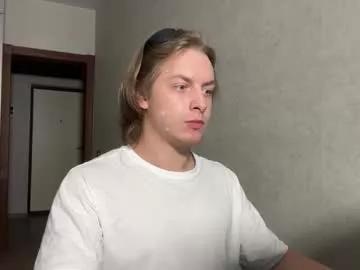 axaxax0axax on Chaturbate 