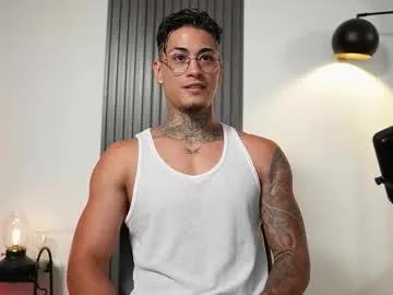 axel_villa on Chaturbate