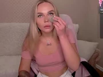 barbie_lillie on Chaturbate