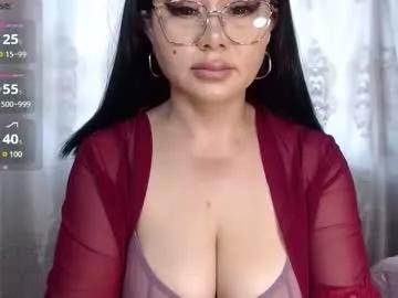 batari_giya on Chaturbate 