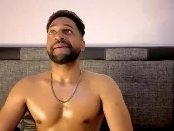 bbcblackhot33 on Chaturbate 